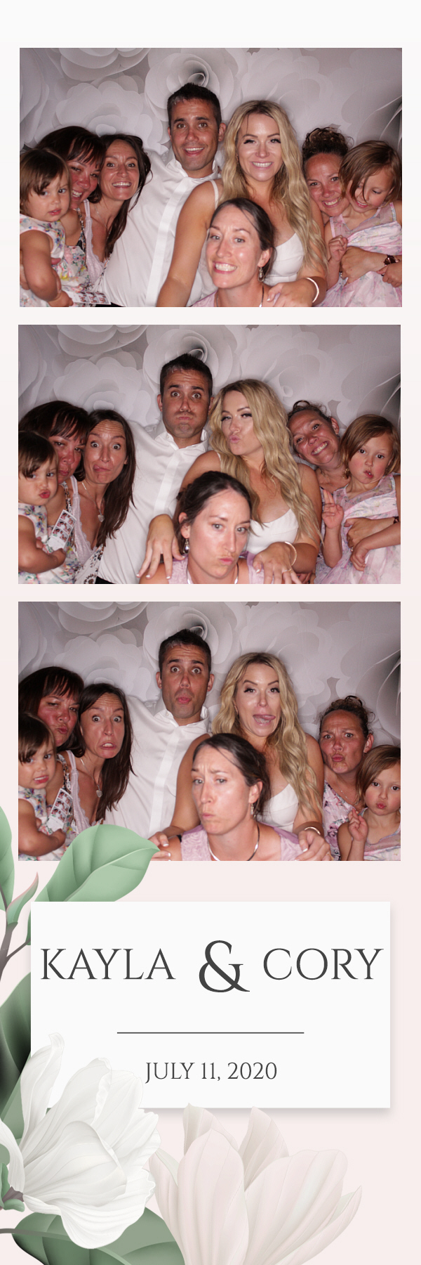 Kayla and Cory Wedding | View more photos from the event at gallery.photoboothbillings.com/u/PhotoBoothBillings/Kayla-and-Cory-Wedding